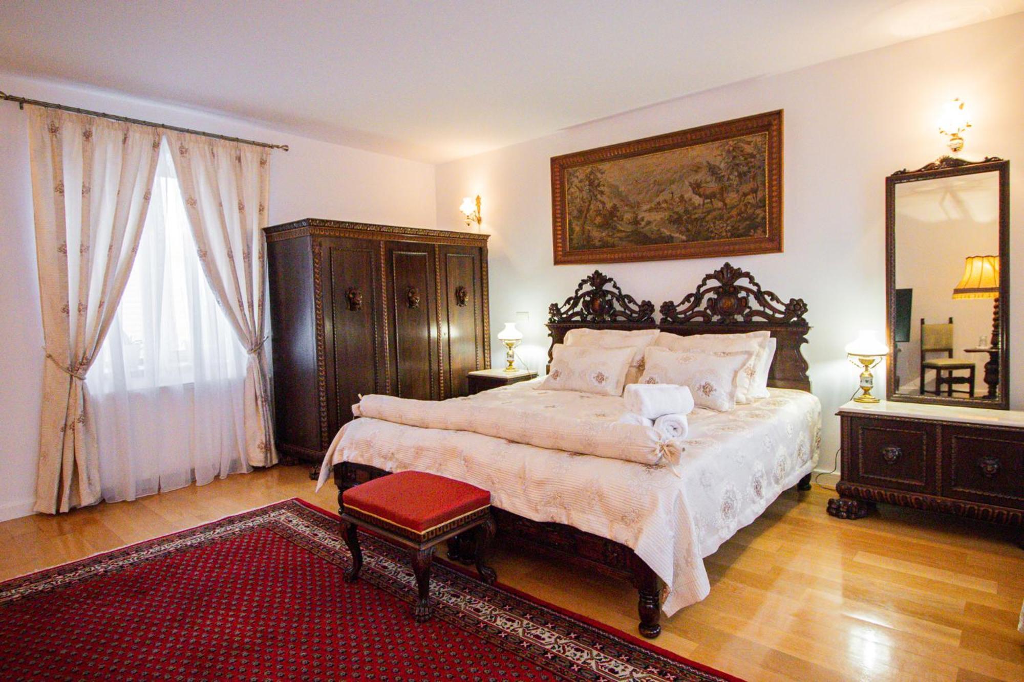 Runca-N Rai Hotel Cristian  Exterior photo